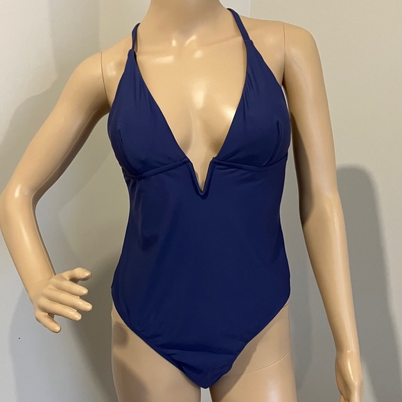 Cupshe Other - CUPSHE Women One Piece Swimsuit Deep V Neck